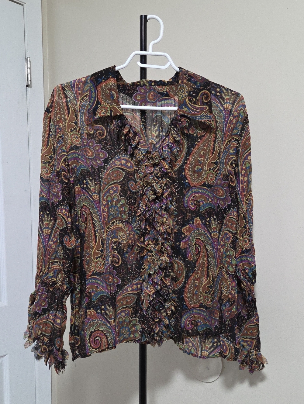 Womens Paisley Ruffle Button-Front Top - Brown Multi